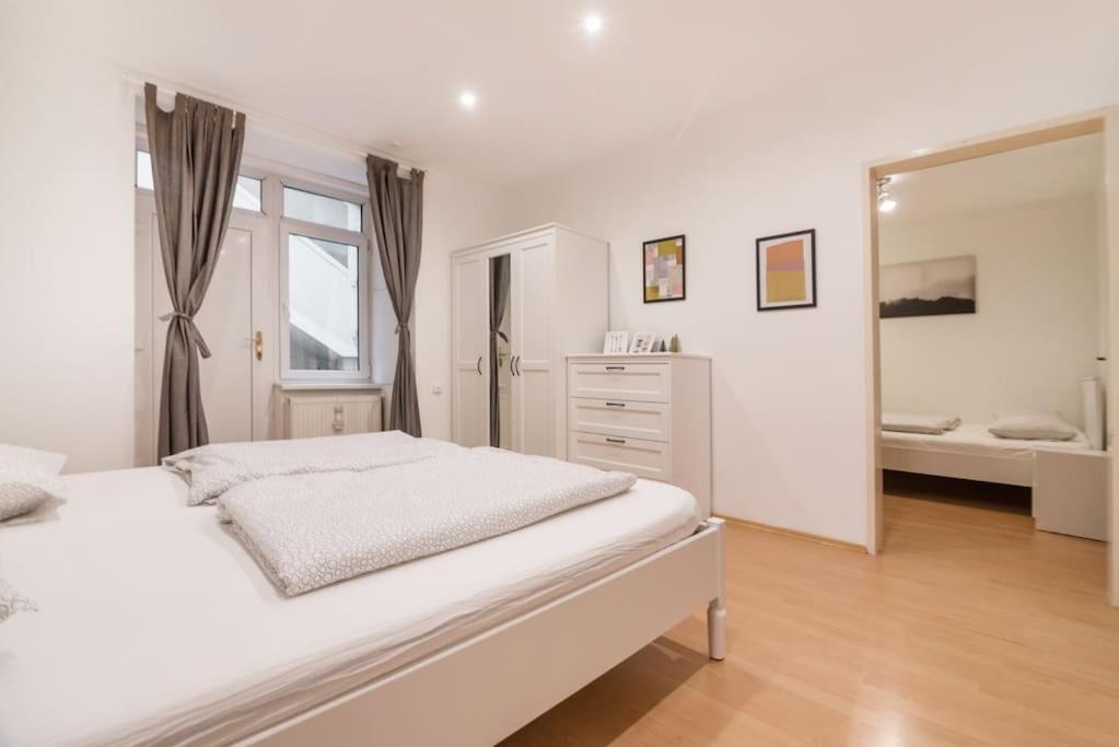 Spacious Central Apartment Wien Ngoại thất bức ảnh